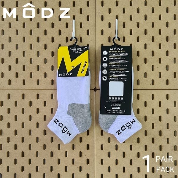 White MODZ'S Men's and Women's Ankle-Length Sport socks (1 pair pack)
